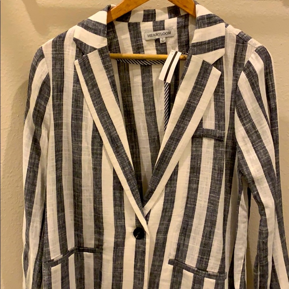 New Linen Gray and White Stripe Jacket Large
